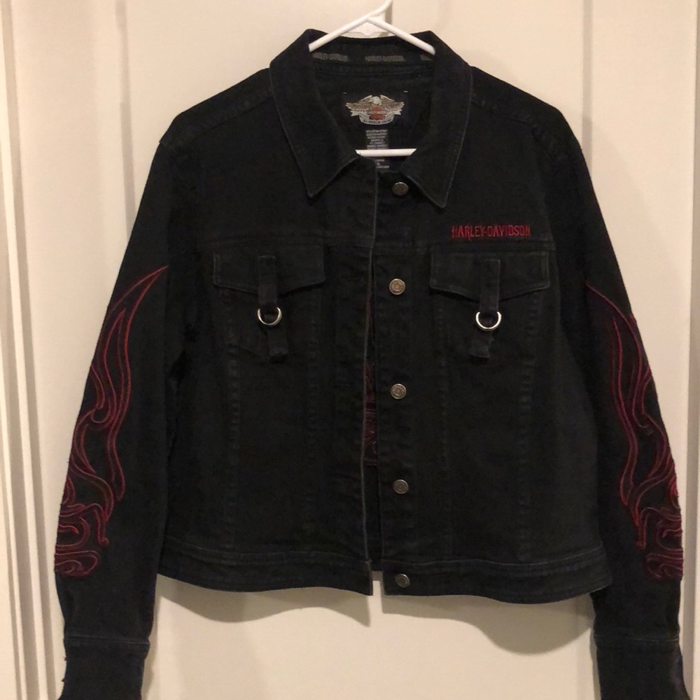 Harley Davidson black Jean jacket with red flames. Great condition! SZ. XL
